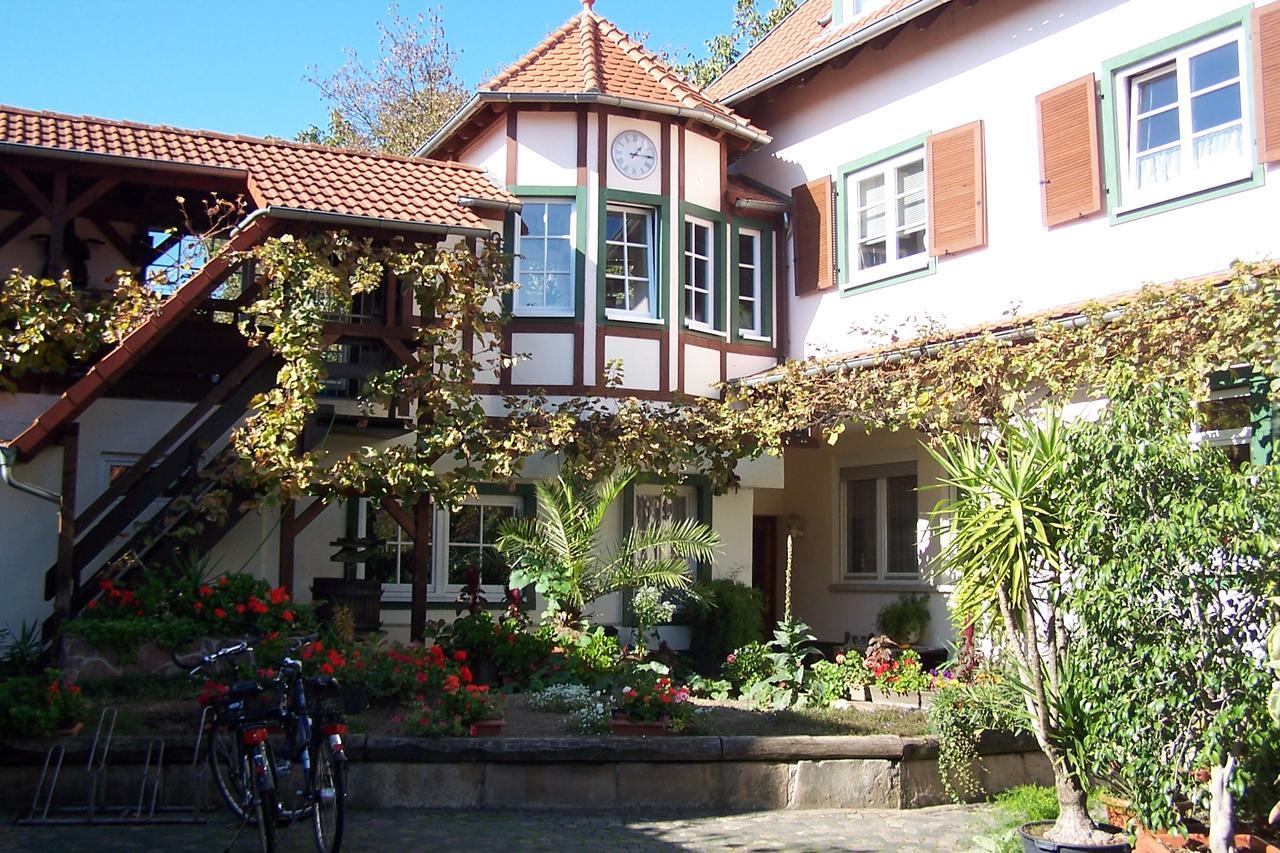 Hotel Zum Engel In Speyer - Roemerberg Berghausen  Экстерьер фото