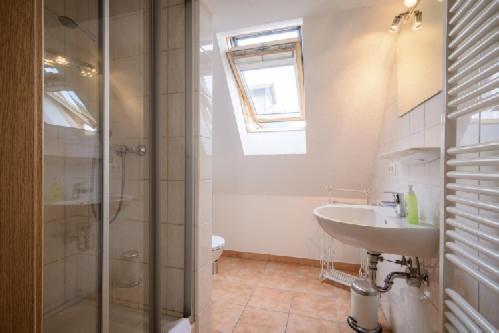 Hotel Zum Engel In Speyer - Roemerberg Berghausen  Экстерьер фото