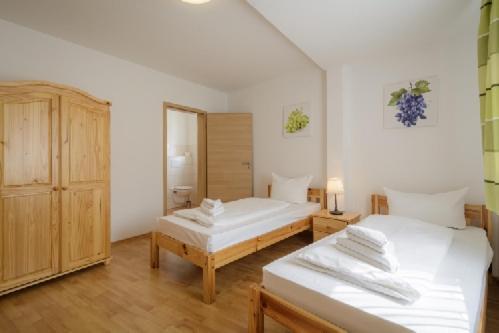 Hotel Zum Engel In Speyer - Roemerberg Berghausen  Экстерьер фото